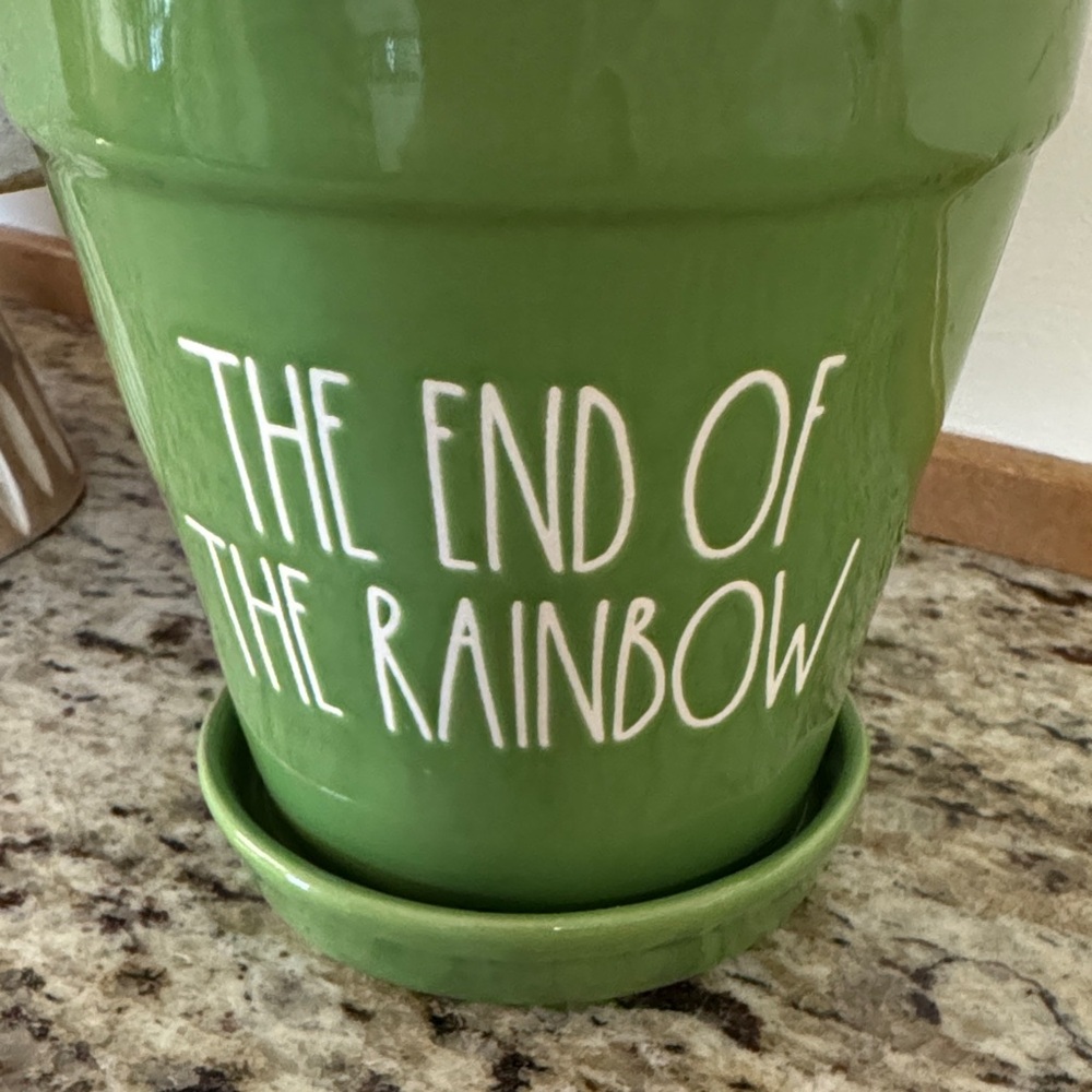 Rae Dunn Green St. Patricks Day Planter - The End of the Rainbow - Picture 2 of 4